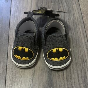 Batman baby Soft Slip-on Shoes - Gray and Yellow NWT